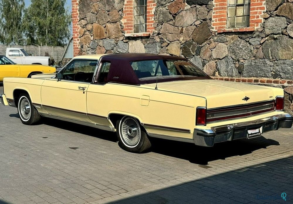1979' Lincoln Town Car photo #5