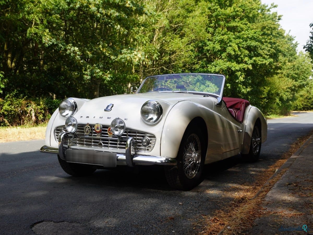 1959' Triumph TR3 photo #3