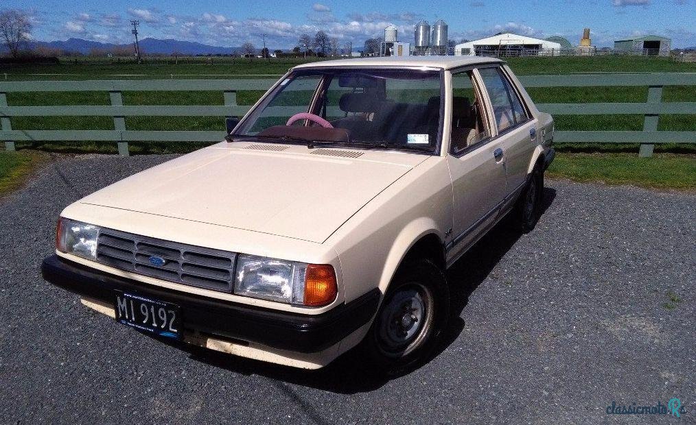 1985' Ford Laser photo #4