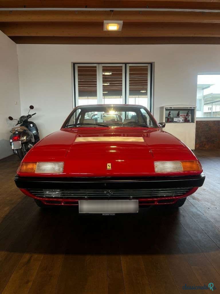1975' Ferrari 365 GT4 2+2 photo #4
