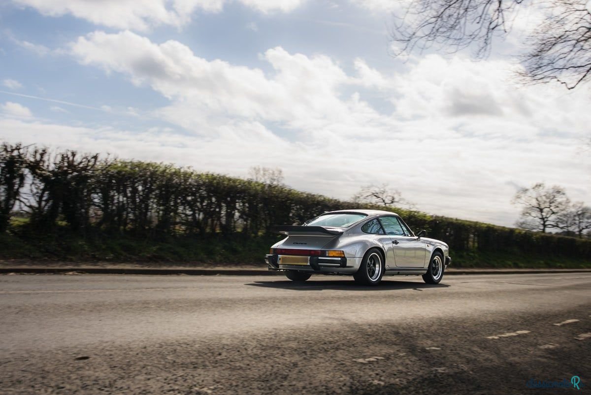 1989' Porsche 911 photo #5