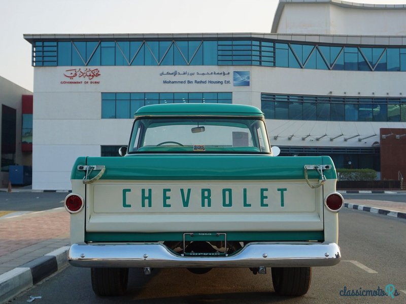 1958' Chevrolet Apache Fleet Side photo #2