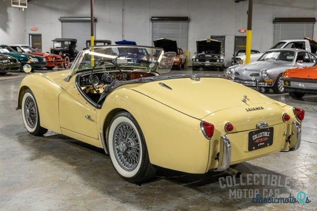 1957' Triumph TR3 photo #5