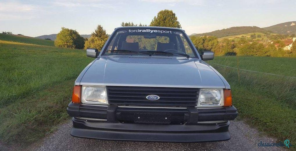 1984' Ford Escort photo #2