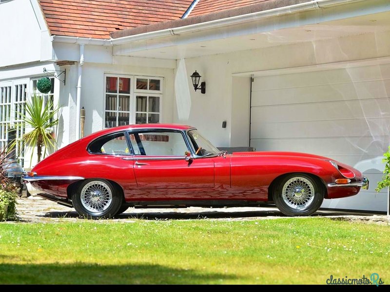 1967' Jaguar E-Type photo #2