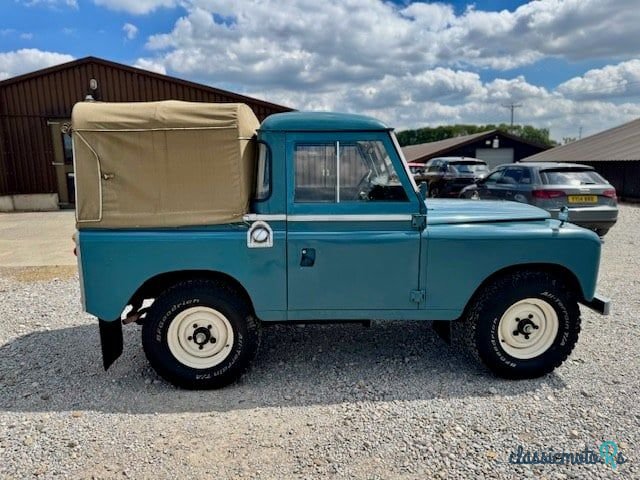 1972' Land Rover Series 3 photo #5