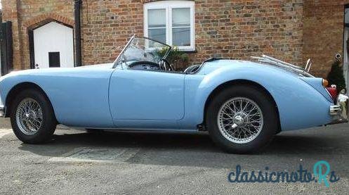 1960' MG MGA photo #5