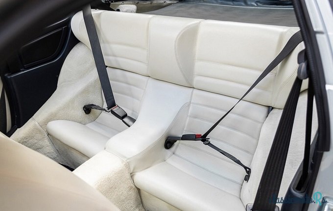 1988' Porsche 944 Turbo S photo #4