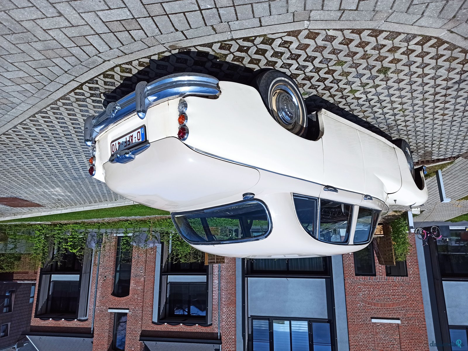 1961' Daimler Majestic 3.8 photo #3