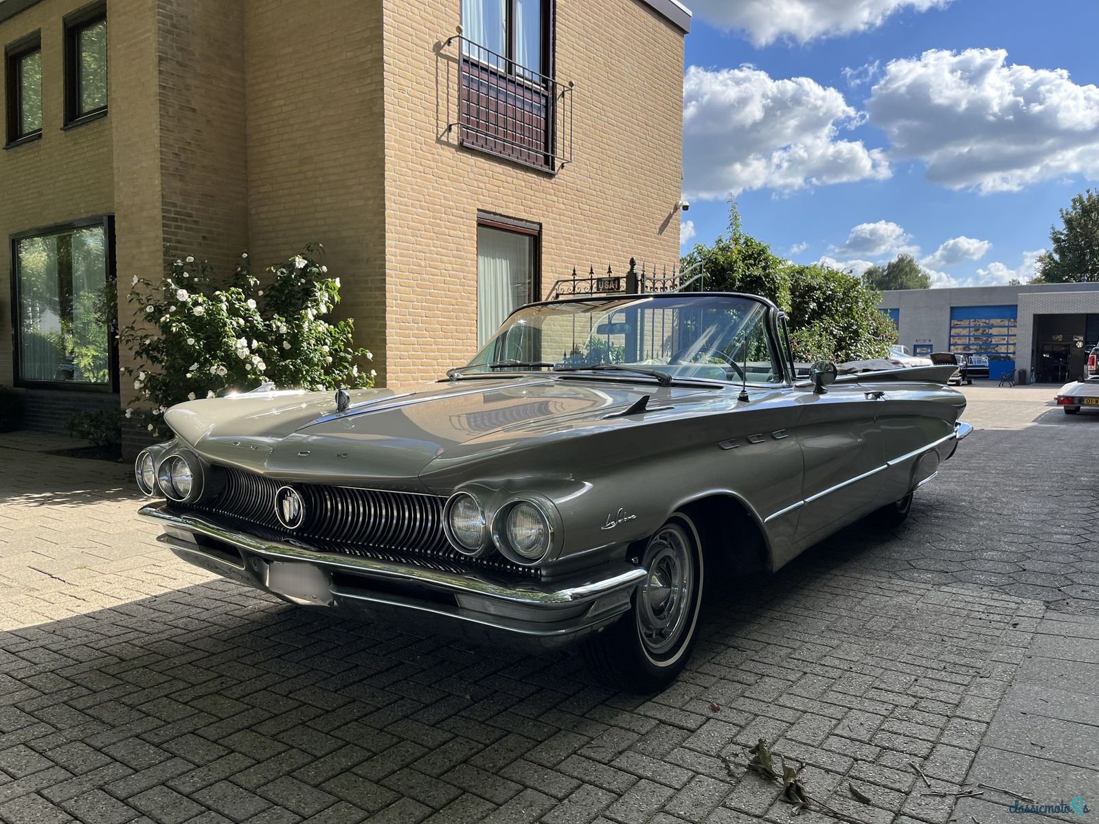 1960' Buick Le Sabre photo #1