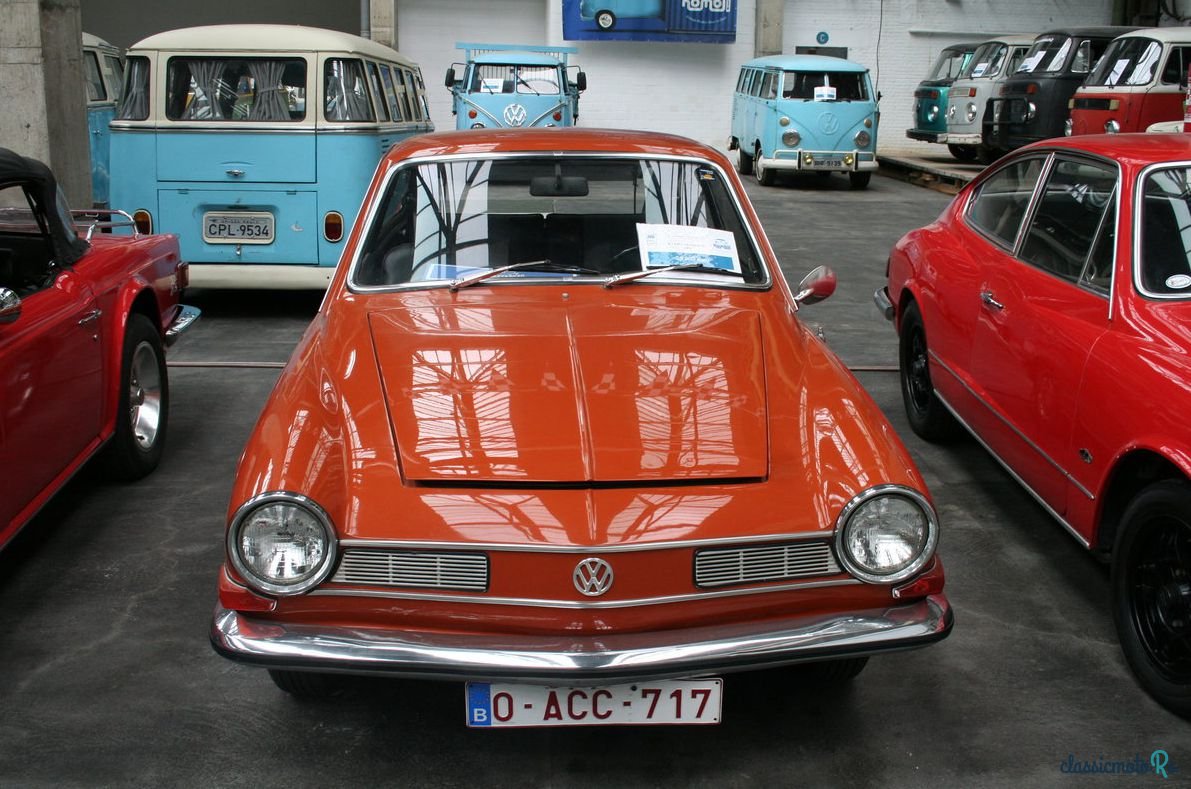 1973' Volkswagen Karmann Ghia photo #2