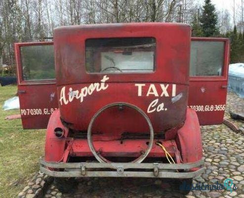 1924' Dodge 4 Door Sedan photo #6