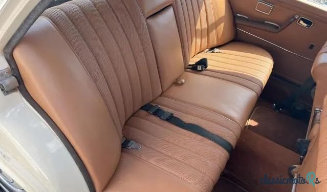 1972' Mercedes-Benz 280 photo #6