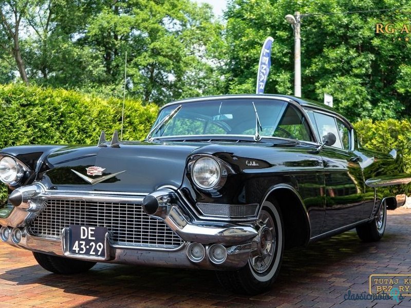 1957' Cadillac Deville photo #1