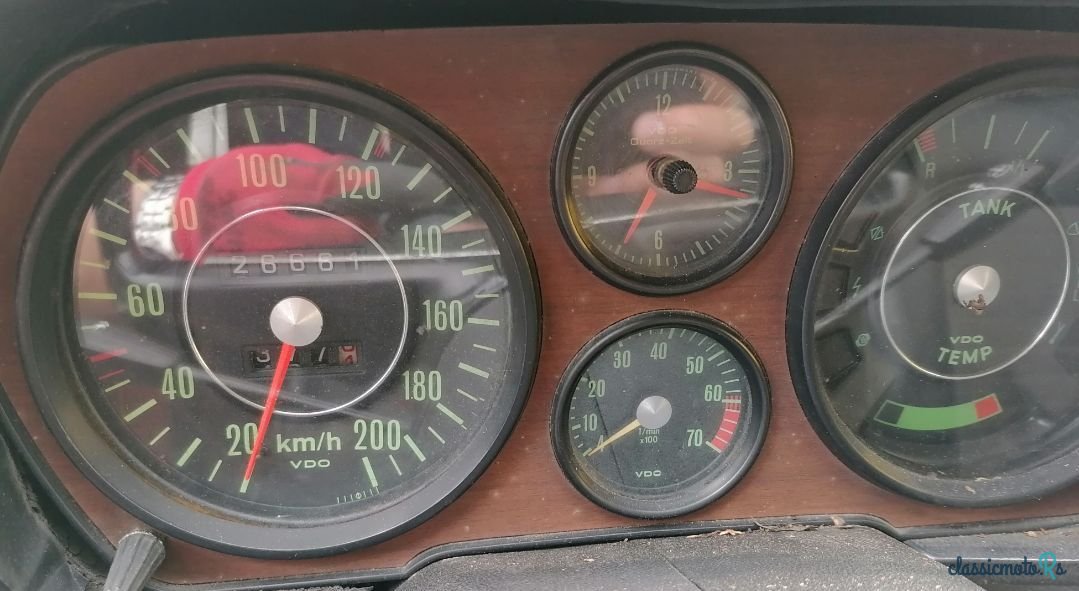 1975' Audi 100 photo #3