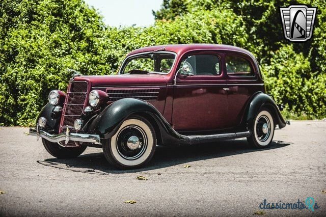 1935' Ford photo #3
