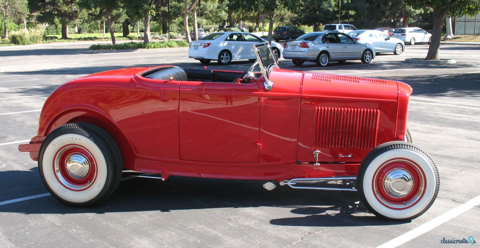 1932' Ford Custom photo #1