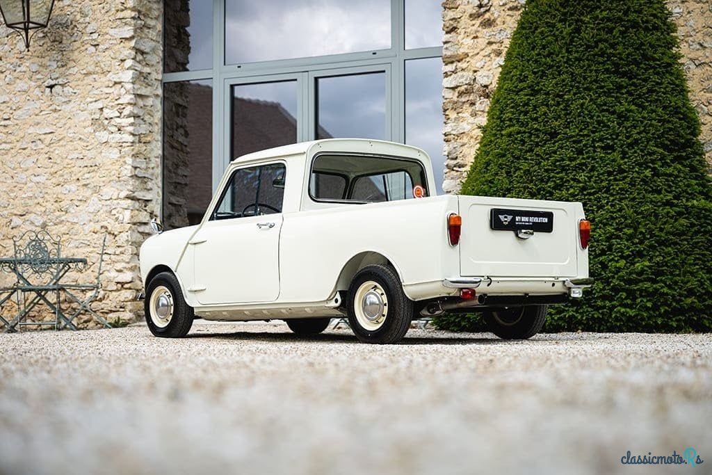 1973' MINI Classic photo #2
