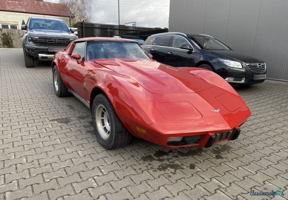 1976' Chevrolet Corvette photo #1