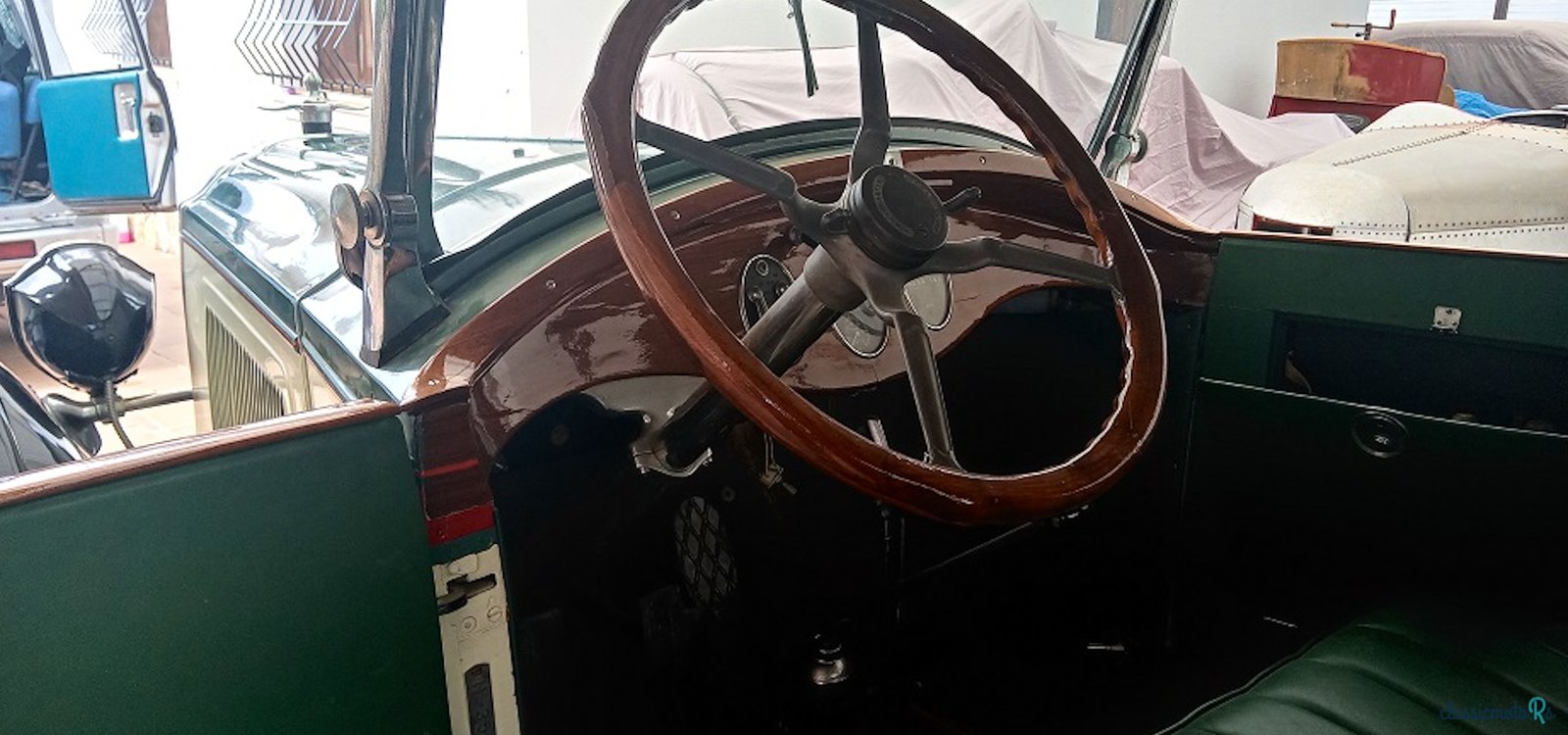 1925' Willys Great Six photo #2