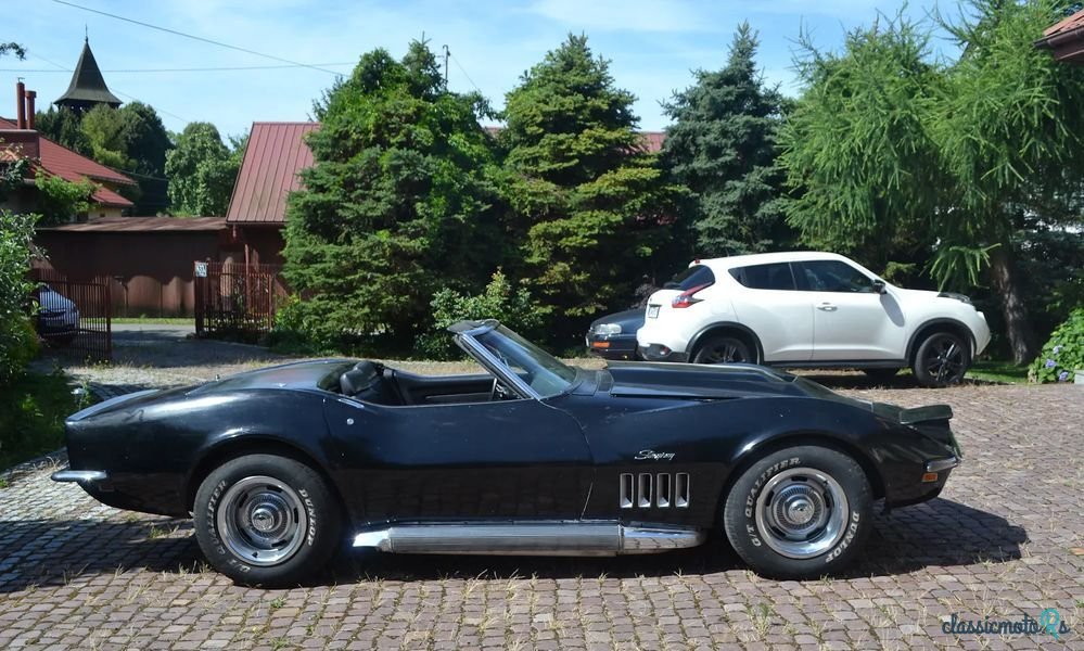 1969' Chevrolet Corvette photo #1