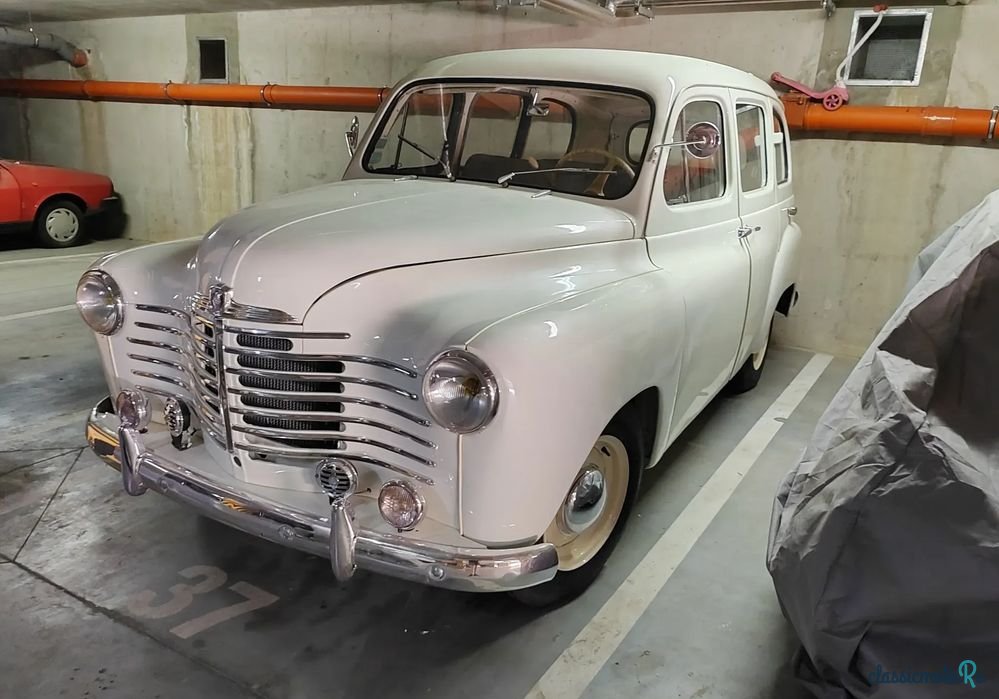 1952' Renault Colorale photo #6