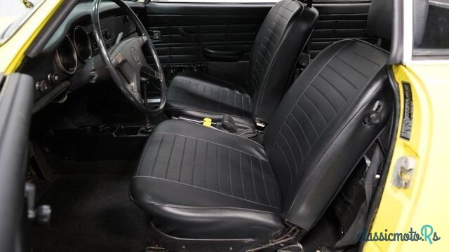 1974' Volkswagen Karmann Ghia photo #4