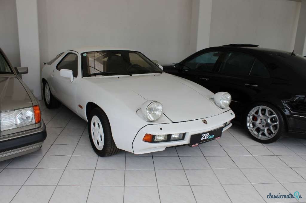 1977' Porsche 928 photo #3