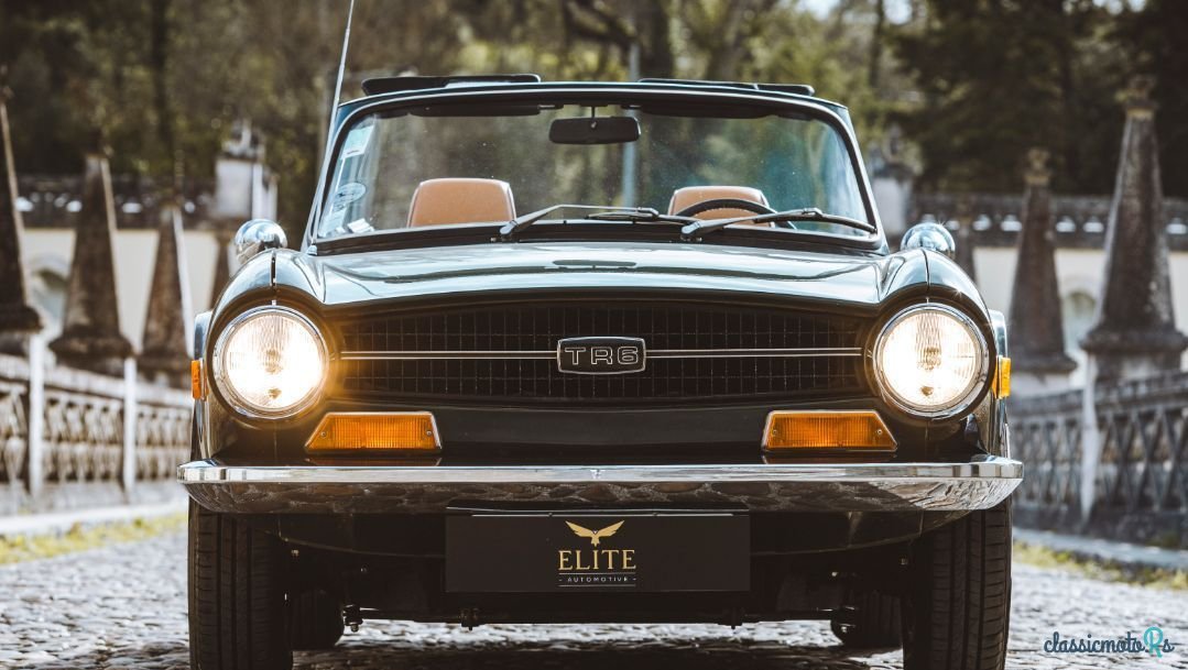 1969' Triumph TR6 Pi photo #2
