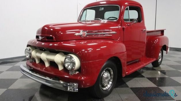 1952' Ford F-1 photo #2