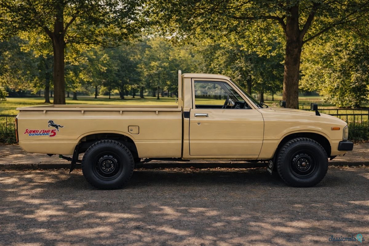 1984' Toyota Hilux photo #6