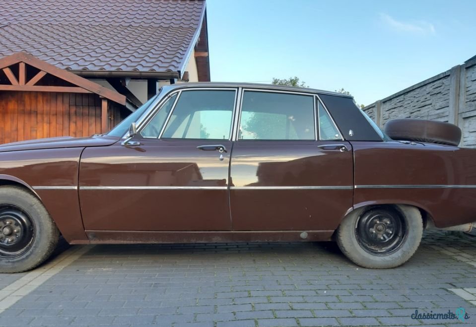 1973' Rover P6 photo #6