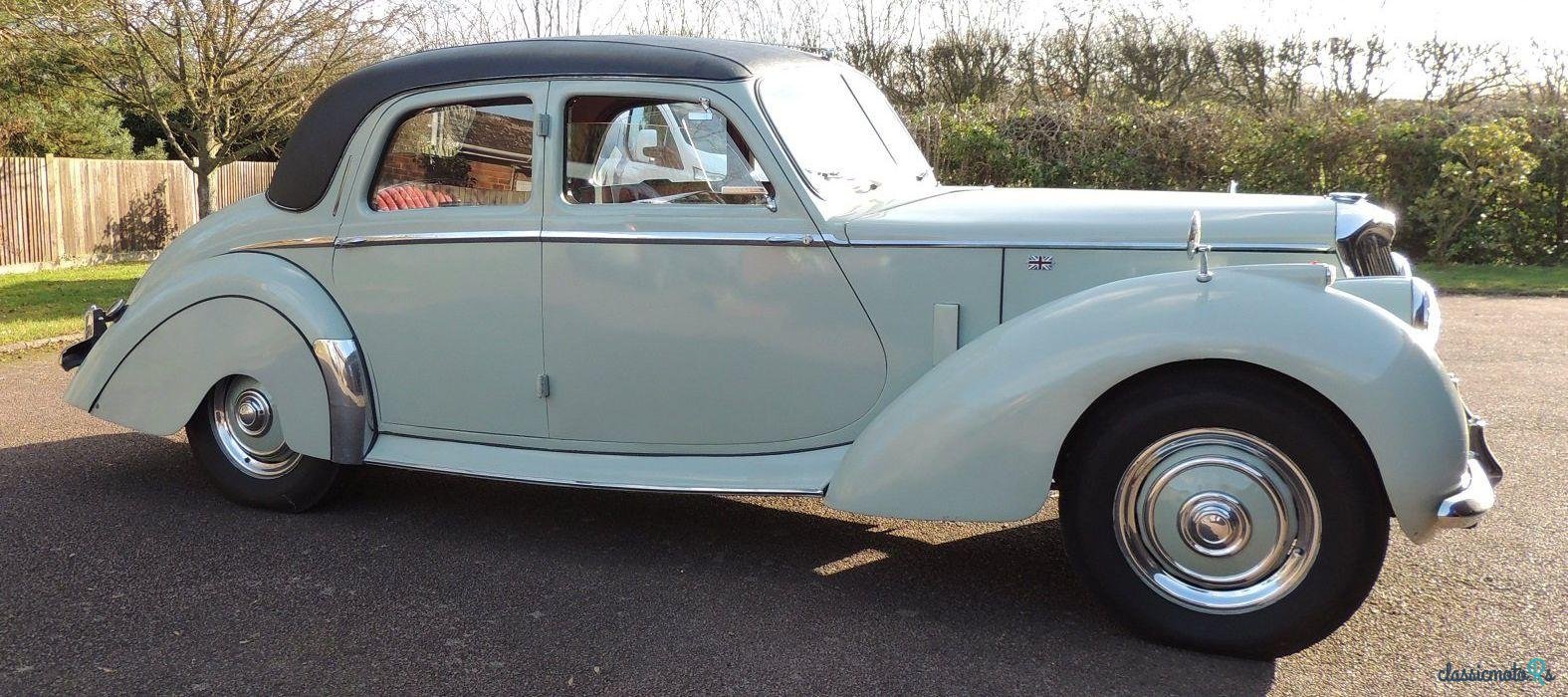 1954' Riley Rme photo #2