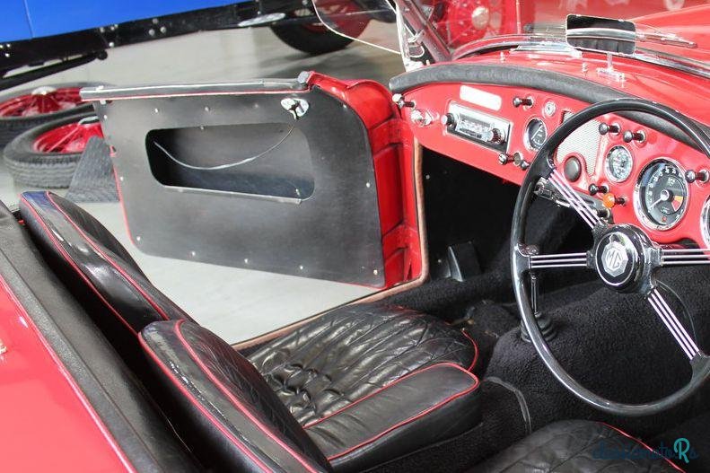 1957' MG MGA photo #1