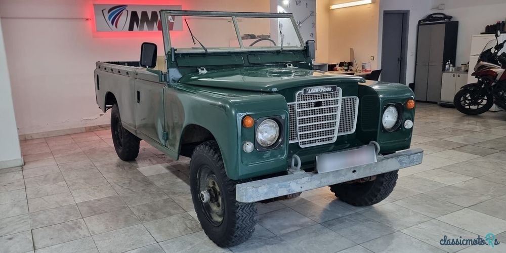 1977' Land Rover Serie III photo #1