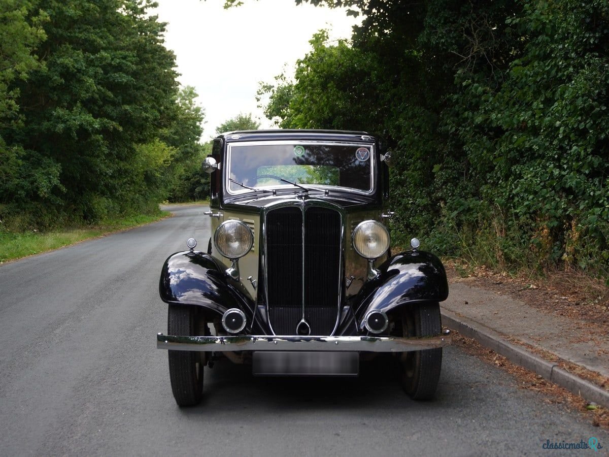1934' Standard Twelve photo #2