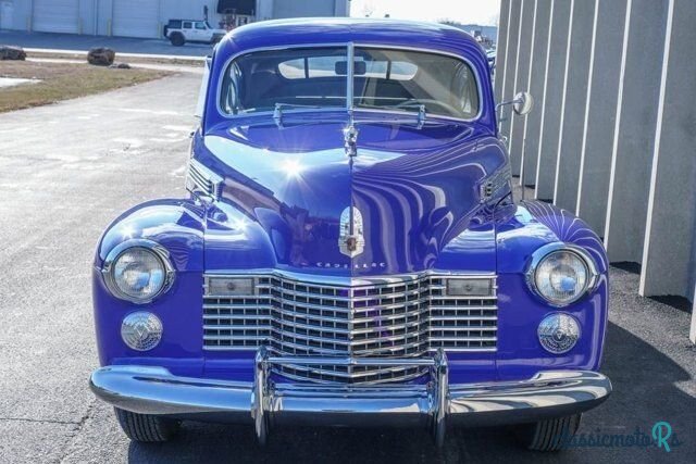 1941' Cadillac Series 61 photo #2