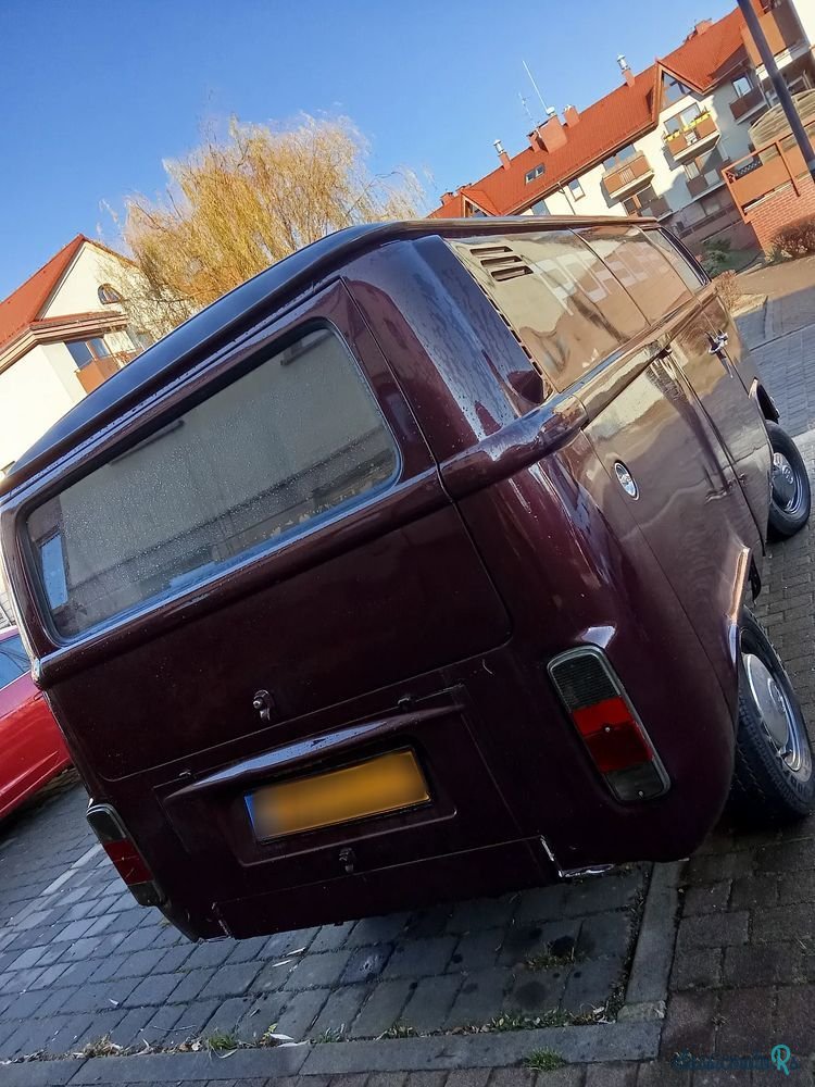1975' Volkswagen Transporter photo #2