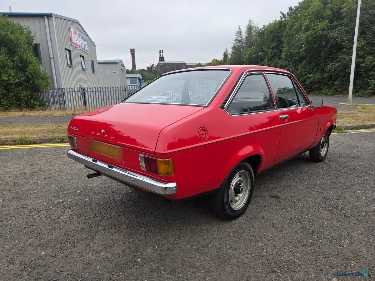 1977' Ford Escort photo #4
