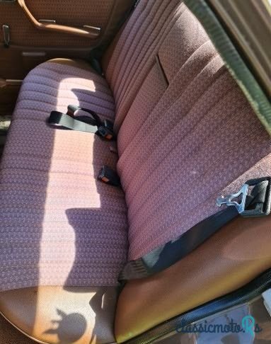 1979' Mercedes-Benz W123 photo #4