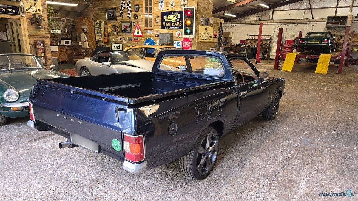 1972' Ford Cortina photo #2