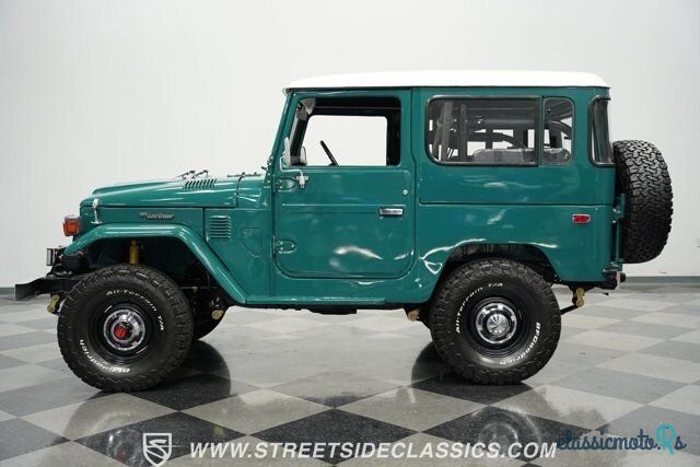 1983' Toyota Land Cruiser photo #2