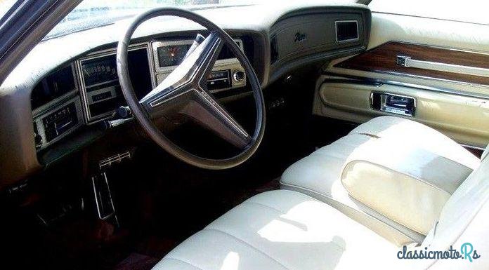 1972' Buick Riviera photo #2