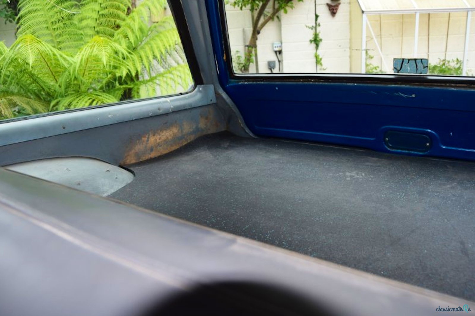 1961' Chevrolet Corvair photo #6