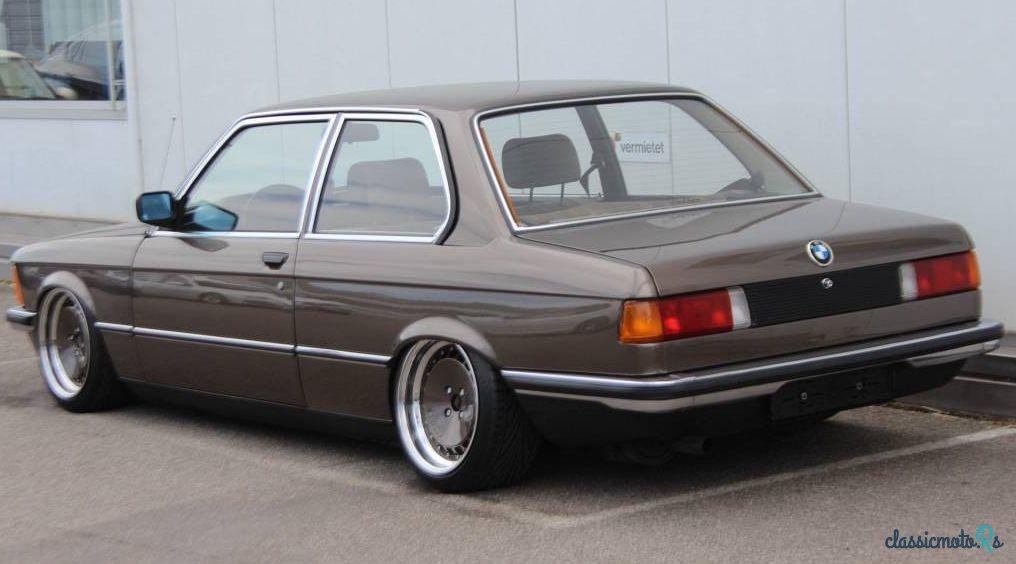 1982' BMW 320 photo #4