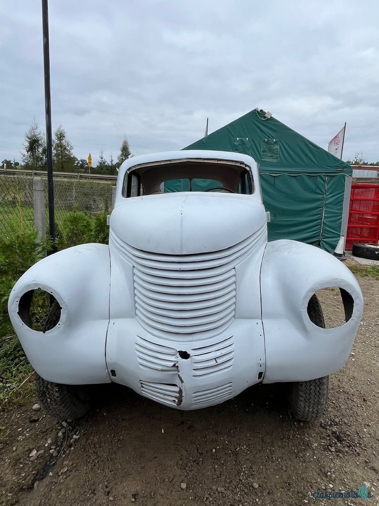 1939' Opel Kapitan photo #4