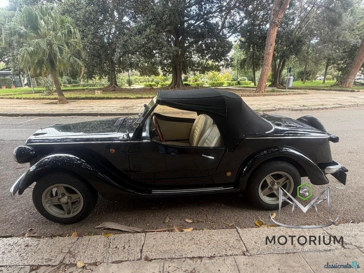 1968' Fiat 850 Spider photo #2