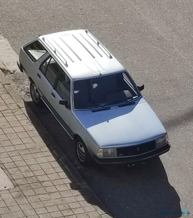 1983' Renault 18 GTX Break photo #3