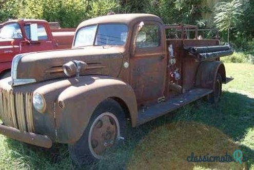 1947' Ford General Fire Truck photo #1