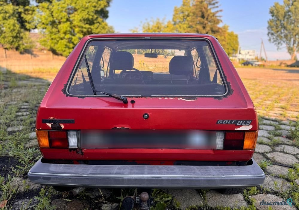 1979' Volkswagen Golf 1.6 / 1.6 C photo #4